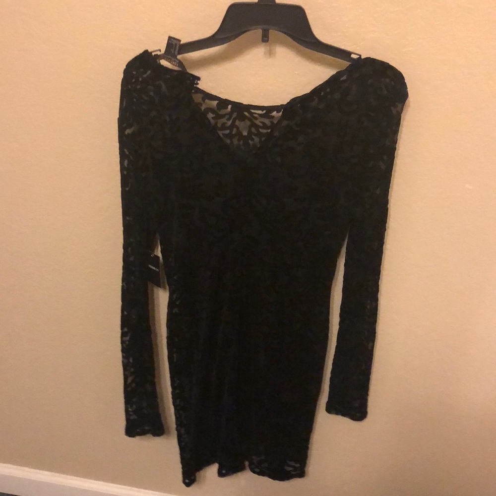 Dress - Picture 2 of 2